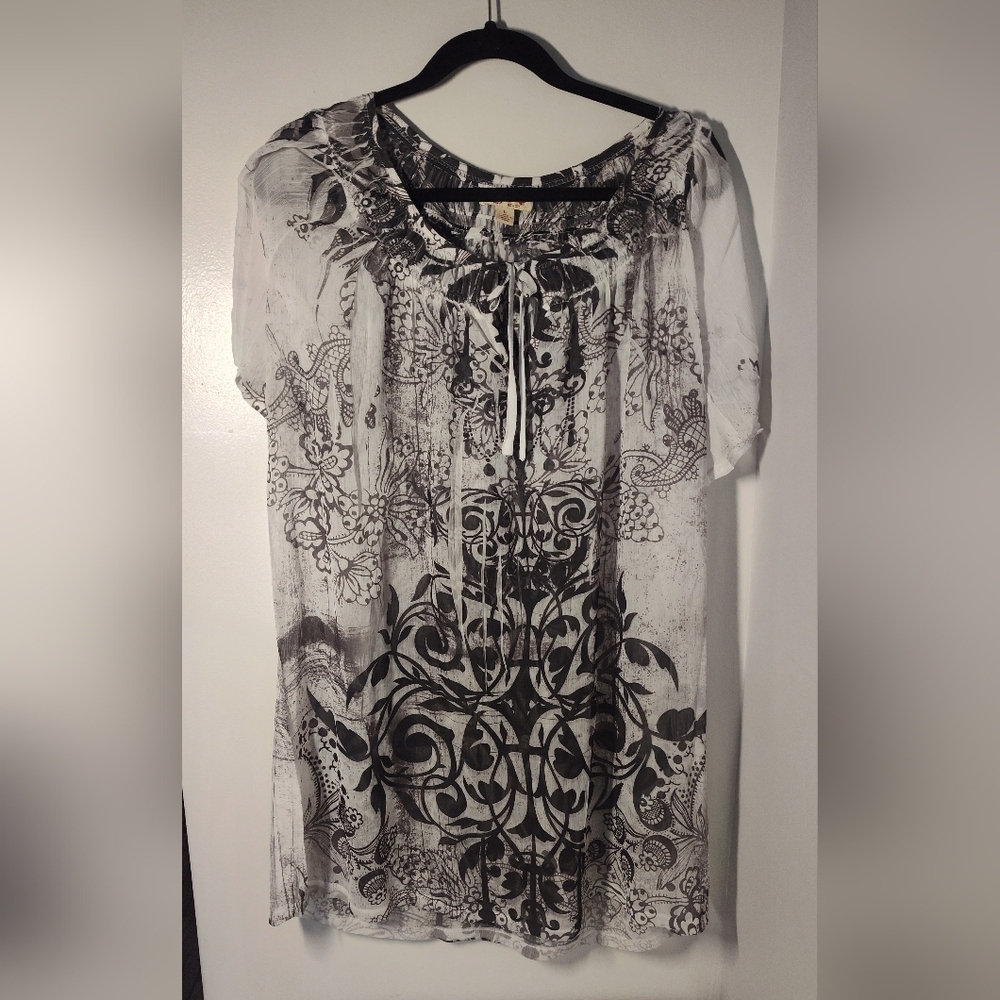 Unity Beach Elegant Black and White Women's Beach Cover Up Size L #425